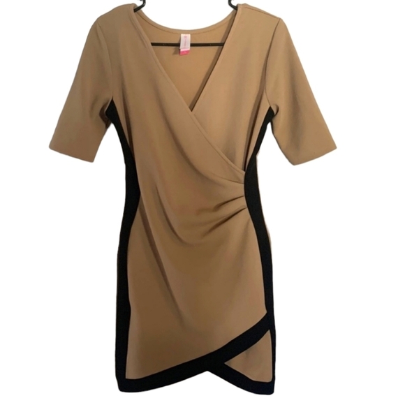 No Boundaries.  Midi Dress - Taupe Size Medium - Picture 1 of 5